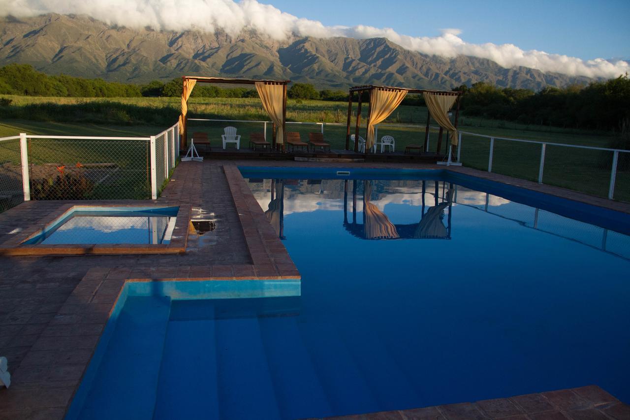 Complejo Valle De Las Rosas Villa Villa Las Rosas ภายนอก รูปภาพ